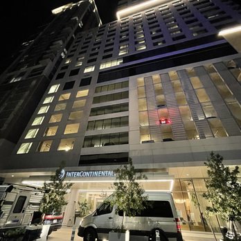 InterContinental Houston - Entrance at night - Hotels Near Me - Houston, Texas InterContinental Houston - Entrance at night - Hotels Near Me - Houston, Texas