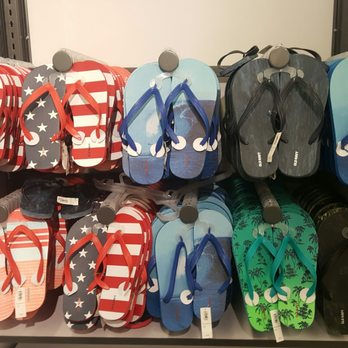 Old Navy - More Ornate Flops - Men's Clothing Near Me - Flushing, New York Old Navy - More Ornate Flops - Men's Clothing Near Me - Flushing, New York