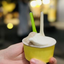 7Gradi - Mascarpone Oreo & Yuzu Ginger - Delish!