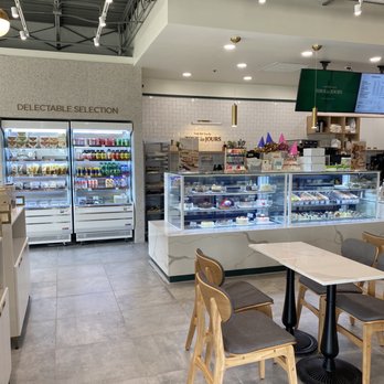 Tous Les Jours - Front area - Bakeries Near Me - Minneapolis, Minnesota Tous Les Jours - Front area - Bakeries Near Me - Minneapolis, Minnesota