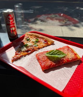 Pop’s Pizza of East Village by null