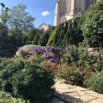 Bishop's Garden - Botanical Gardens Near Me - Washington, DC, District of Columbia