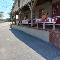 Kingsville Station - Front of Kingsville Station