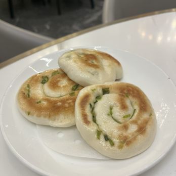 MingHin Cuisine - Scallion pancake - Dim Sum Near Me - Chicago, Illinois MingHin Cuisine - Scallion pancake - Dim Sum Near Me - Chicago, Illinois