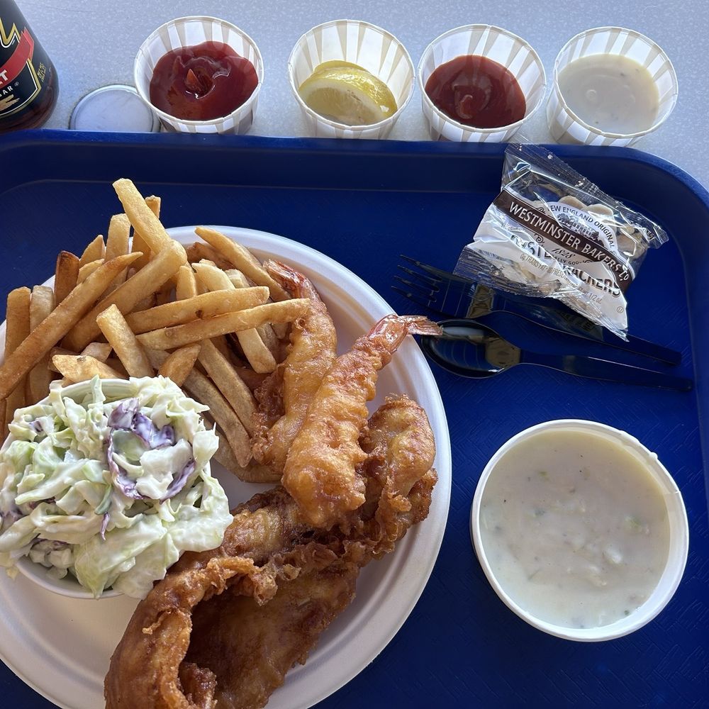 Harbor Fish & Chips - Sampler plate - Fish & Chips Near Me - Oceanside, California
