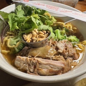 Monkeypod Kitchen by Merriman - Saimin - New American Near Me - Kihei, Hawaii
