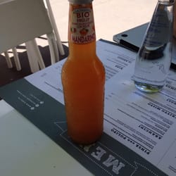 Pinsa - Włoski napój z mandarynek