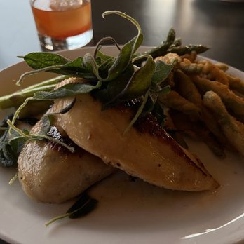 Captain Pete's Boathouse - Chef Ben's Famous Rotisserie Chicken - Seafood Near Me - Point Venture, Texas Captain Pete's Boathouse - Chef Ben's Famous Rotisserie Chicken - Seafood Near Me - Point Venture, Texas