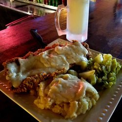 Lakehouse 1441 - NY. STRIP  CHICKEN FRIED STEAK!