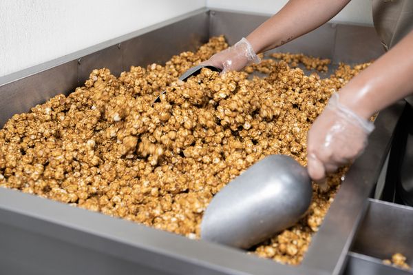 Garrett Popcorn Shops by null