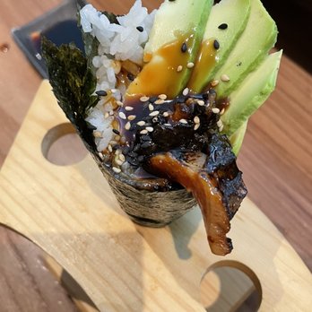 Otoro - Eel hand roll - Sushi Bars Near Me - Plantation, Florida Otoro - Eel hand roll - Sushi Bars Near Me - Plantation, Florida