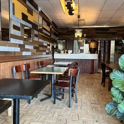 Ploy Siam - Dining Room