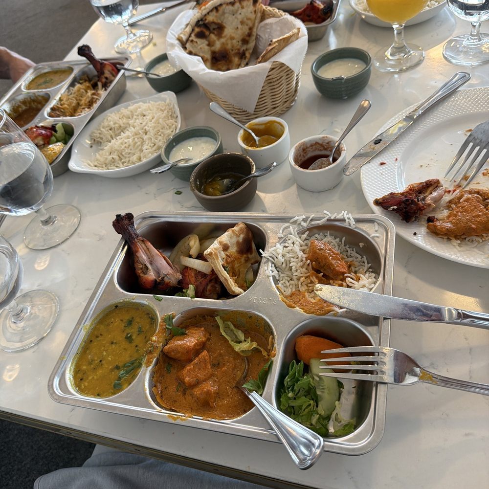 the chicken thali