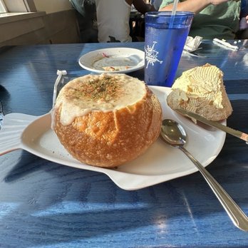 Mo's Seafood & Chowder - Sourdough bowl - American Near Me - Astoria, Oregon Mo's Seafood & Chowder - Sourdough bowl - American Near Me - Astoria, Oregon