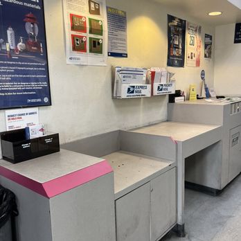 Us Post Office - Self service area - Shipping Centers Near Me - Henderson, Nevada Us Post Office - Self service area - Shipping Centers Near Me - Henderson, Nevada
