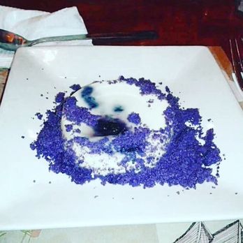 Max's Restaurant - Ube Crème Decadence - Filipino Near Me - Las Piñas, NCR