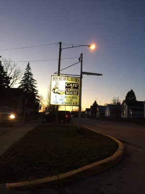 House of Flavors by null