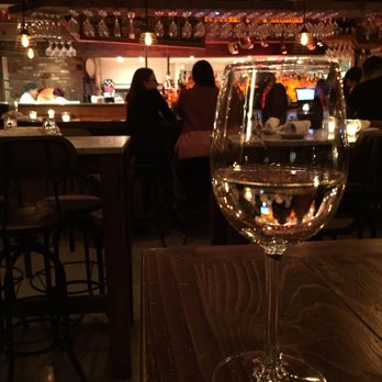 Ainslie - Lovely bar area - Beer Gardens Near Me - Brooklyn, New York