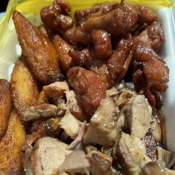 China Wok - Bourbon chicken (2 meats) and fried plaintain - Chinese Near Me - Manchester, Connecticut China Wok - Bourbon chicken (2 meats) and fried plaintain - Chinese Near Me - Manchester, Connecticut