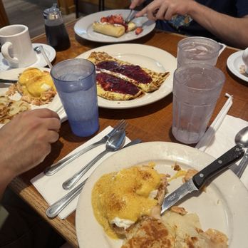 Red Apple Pancake House - Breakfast & Brunch Near Me - Carol Stream, Illinois Red Apple Pancake House - Breakfast & Brunch Near Me - Carol Stream, Illinois