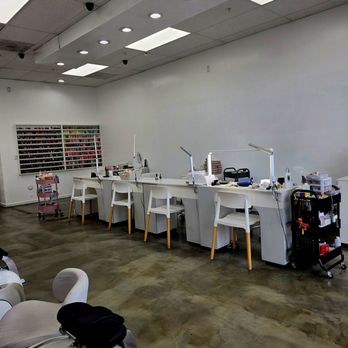Nail Lounge - Nail Salons Near Me - Pasadena, California Nail Lounge - Nail Salons Near Me - Pasadena, California
