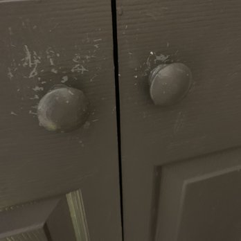 Wingate by Wyndham Memphis East - Dirty closet doors - Hotels Near Me - Memphis, Tennessee Wingate by Wyndham Memphis East - Dirty closet doors - Hotels Near Me - Memphis, Tennessee