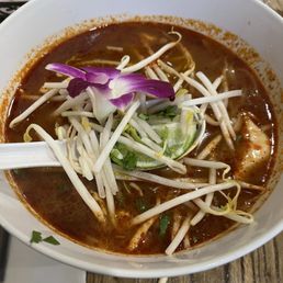 (SPICY) Tom Yum Noodle Soup