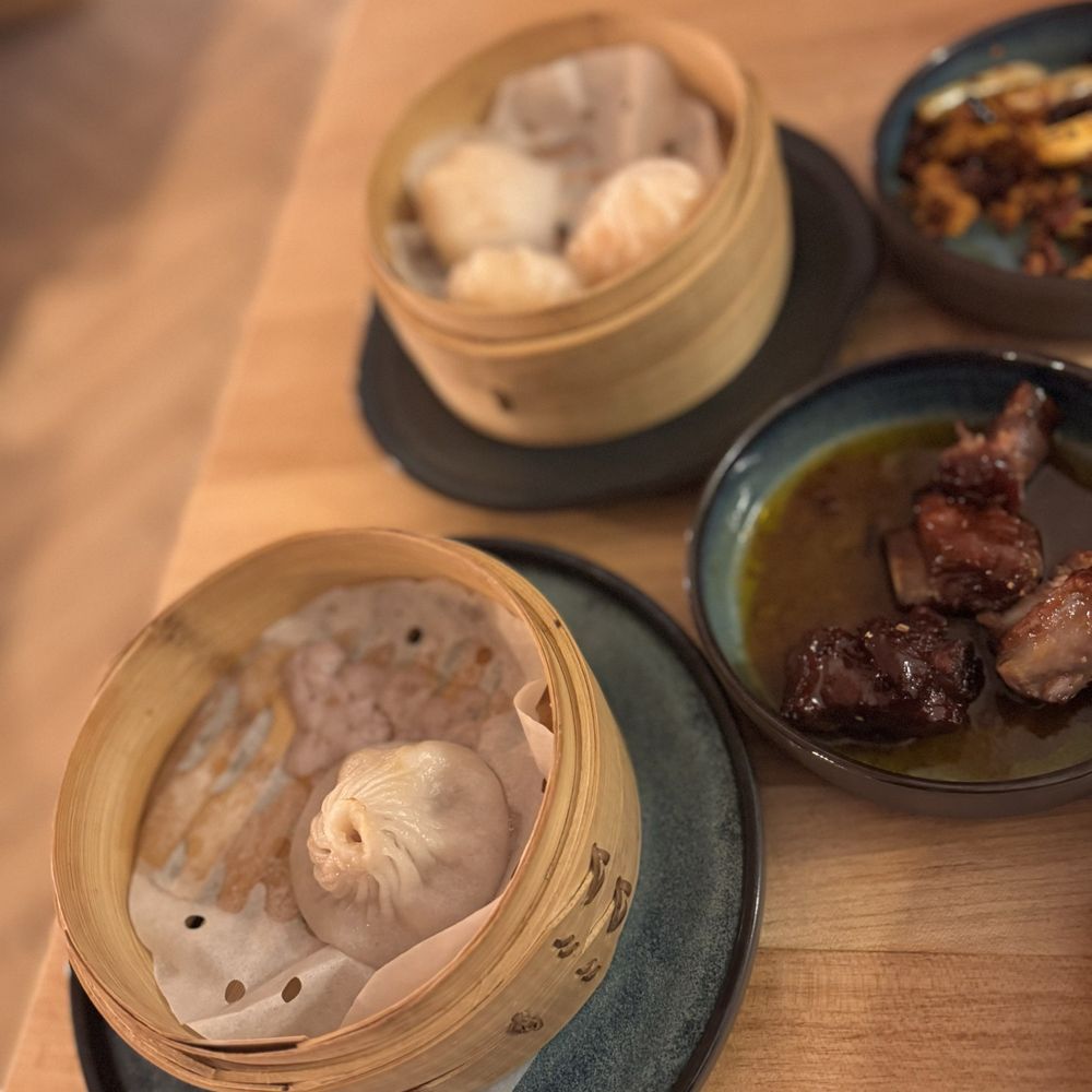 Chang Chang - Soup dumplings and steamed shrimp shrimp - Chinese Near Me - Washington, DC, District of Columbia