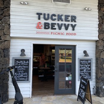Tucker & Bevvy - Front entrance - Breakfast & Brunch Near Me - Honolulu, Hawaii Tucker & Bevvy - Front entrance - Breakfast & Brunch Near Me - Honolulu, Hawaii