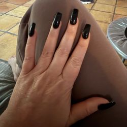 Serenity Nail Spa - I was feeling black today and Megan "nailed it"