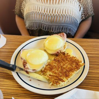 IHOP - The best Creamy Hollandaise, and Poached Eggs - Breakfast & Brunch Near Me - Encino, California IHOP - The best Creamy Hollandaise, and Poached Eggs - Breakfast & Brunch Near Me - Encino, California