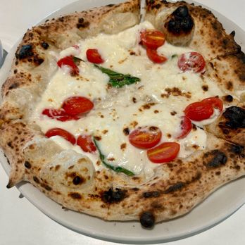Bottega Italia - Burrata le bianche - Pizza Near Me - Temecula, California Bottega Italia - Burrata le bianche - Pizza Near Me - Temecula, California