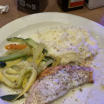 Ocean One Bar and Grille - Atlantic Salmon with mashed potatoes and mixed vegetables - Bars Near Me - Las Vegas, Nevada Ocean One Bar and Grille - Atlantic Salmon with mashed potatoes and mixed vegetables - Bars Near Me - Las Vegas, Nevada