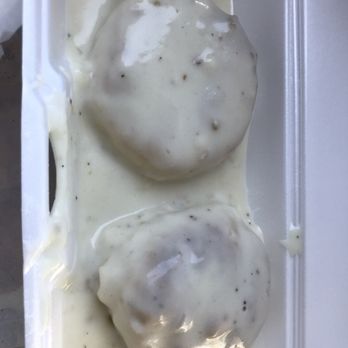 Pacific Diner - Biscuits and gravy - Breakfast & Brunch Near Me - San Pedro, California Pacific Diner - Biscuits and gravy - Breakfast & Brunch Near Me - San Pedro, California
