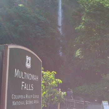 Multnomah Falls - Hiking Near Me - Bridal Veil, Oregon Multnomah Falls - Hiking Near Me - Bridal Veil, Oregon