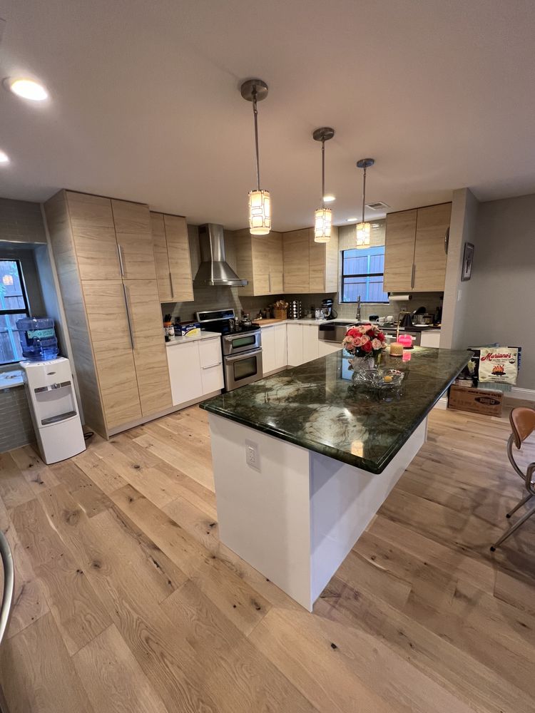 Slide of Advantage Remodeling and Roofing