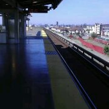 BART - Coliseum Station - Train Stations Near Me - Oakland, California