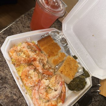 Family Ty's Good Eats - Uptown seafood rice w/collard greens and cornbread. Side of strawberry lemonade. - Caterers Near Me - Pensacola, Florida