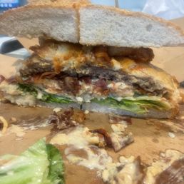 1/2 Extravaganza Burger