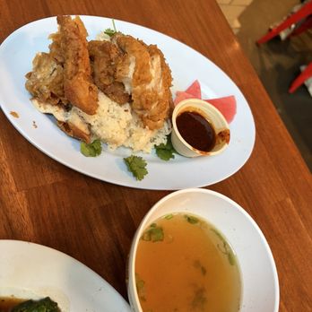 Lunette - Fried chicken and rice - Cambodian Near Me - San Francisco, California