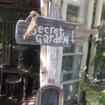 Country Roads Antiques - Love the garden stuff - Antiques Near Me - Orange, California