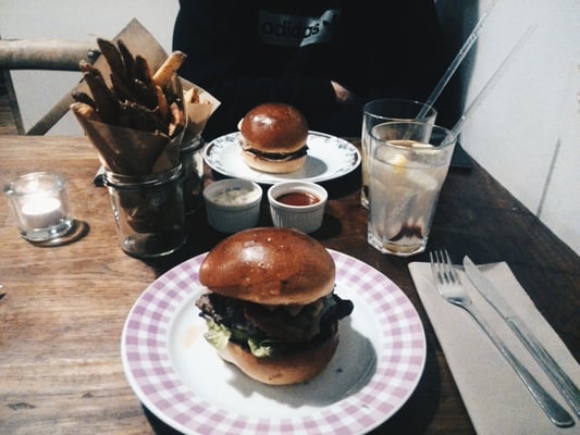 DISH fine burger bistro by null
