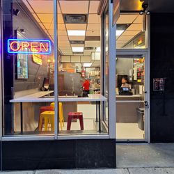Halaleez NY Chicken & Gyro