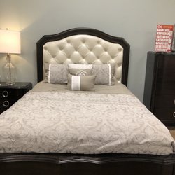 Queen bed