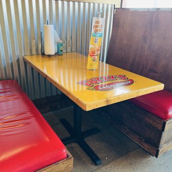 Fuzzy's Taco Shop - Clean place - Mexican Near Me - Aurora, Colorado