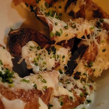HONEY Restaurant - Truffle potato chips - New American Near Me - Doylestown, Pennsylvania
