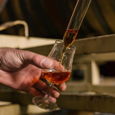 Eda Rhyne Distilling Company by null