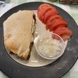 52 North Deli and Grill - Plejskavica