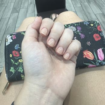 Oscar Nails & Spa - Very simple dip powder - Nail Salons Near Me - Tempe, Arizona