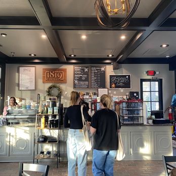 1819 Coffee - Coffee & Tea Near Me - Thompson's Station, Tennessee